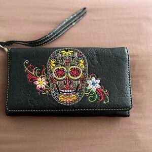 Embroidered Black Skull Clutch